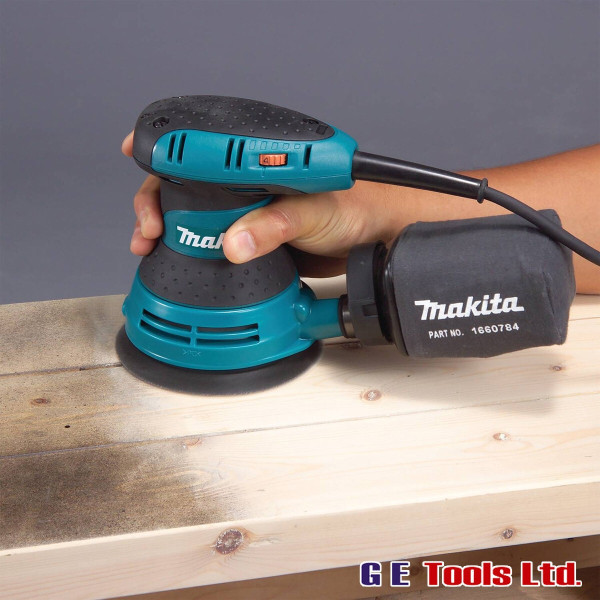 Makita BO5031 5″ Random Orbit Sander with Electronic Speed Control