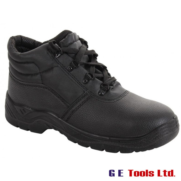 Black Leather Chukka Safety Boot