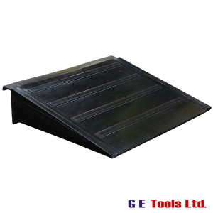 Bund Flooring Ramp 302VZA100 for use with 302WBA100 & 302WCA100