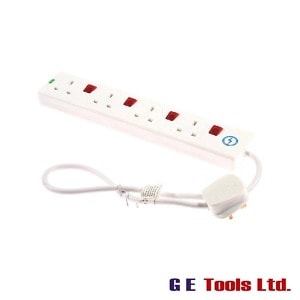 SMJ Extension Lead 240V 4-Way 13A Surge Protection Switched 0.75m SMJ Extension Lead 240V 4-Way 13A Surge Protection Switched 0.75m